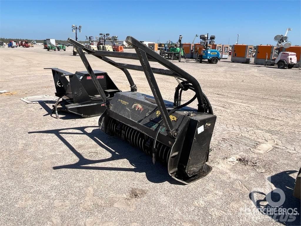 Gyro-Trac 500HF ماكينات تقطيع أخشاب الحراجة