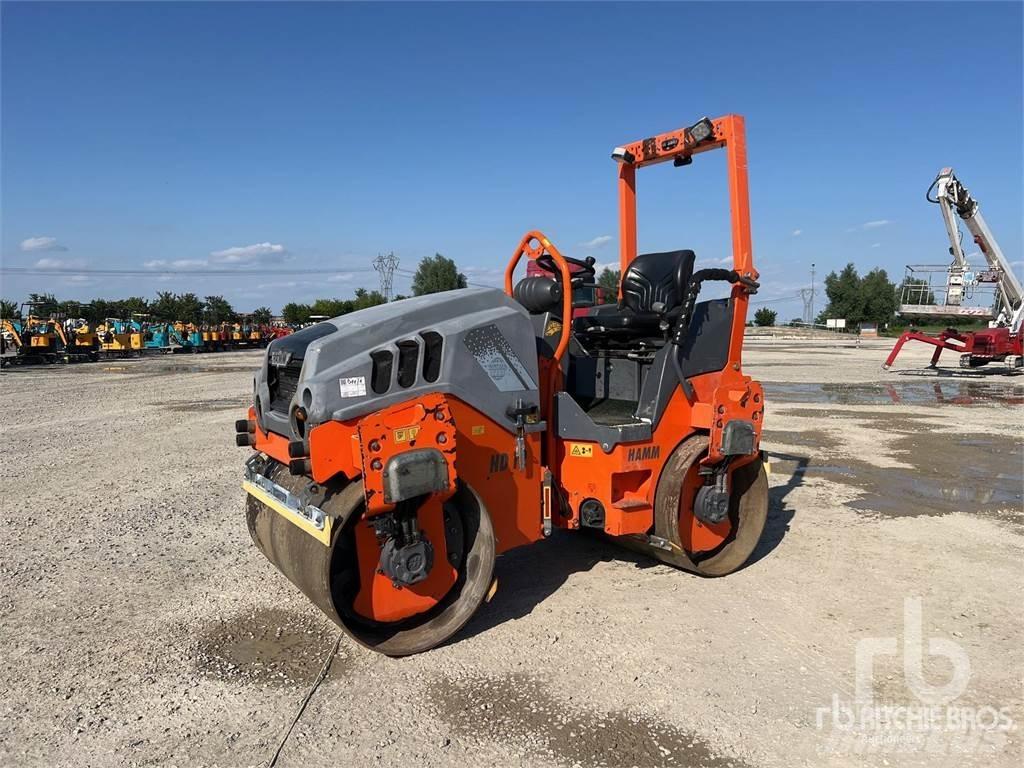 Hamm HD12VV مداحل ثنائية الاسطوانة