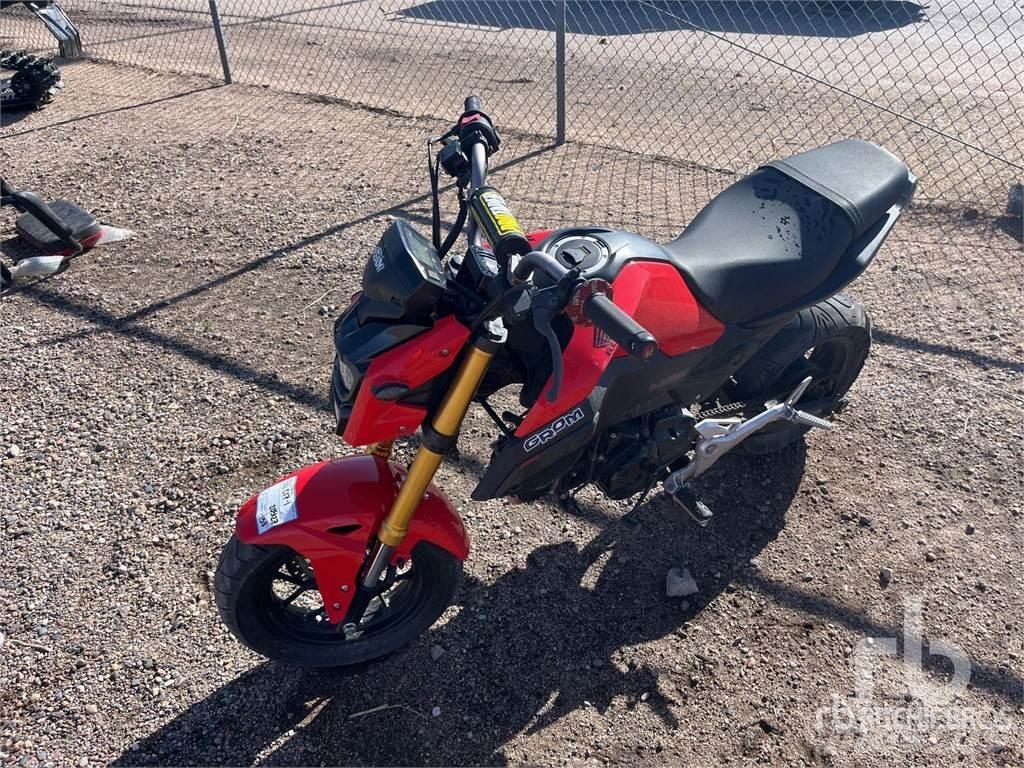 Honda GROM سيارات