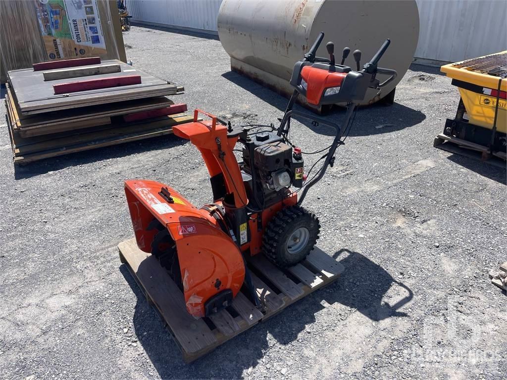 Husqvarna ST224 قاذفات الجليد