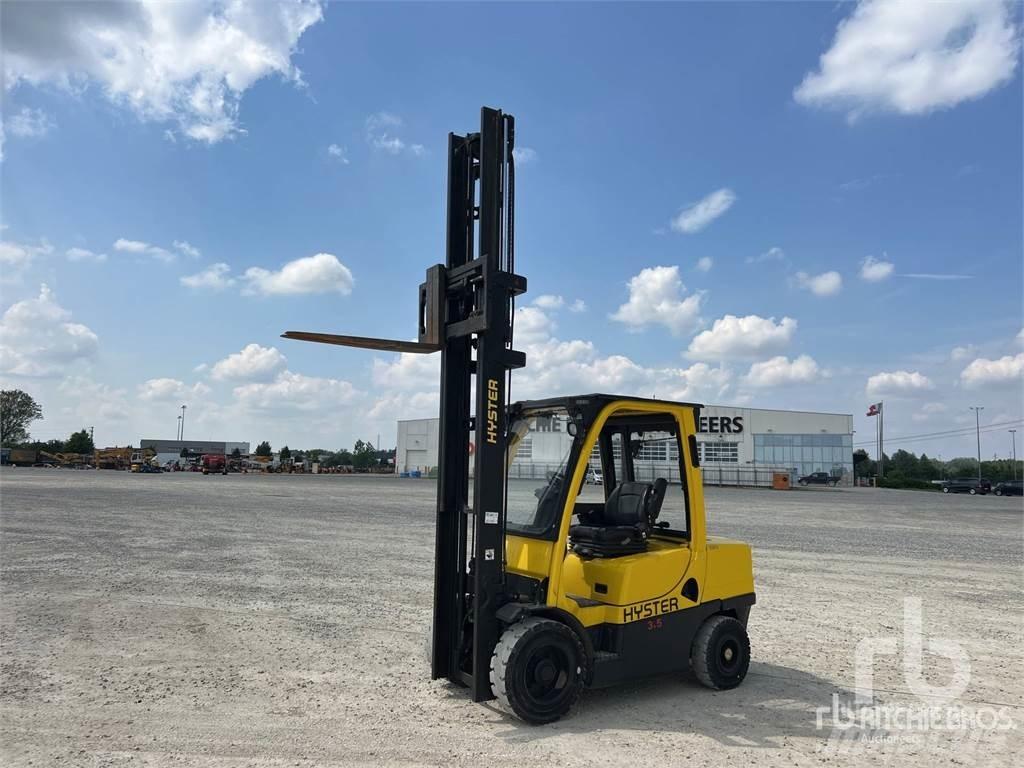 Hyster H35FT شاحنات الديزل