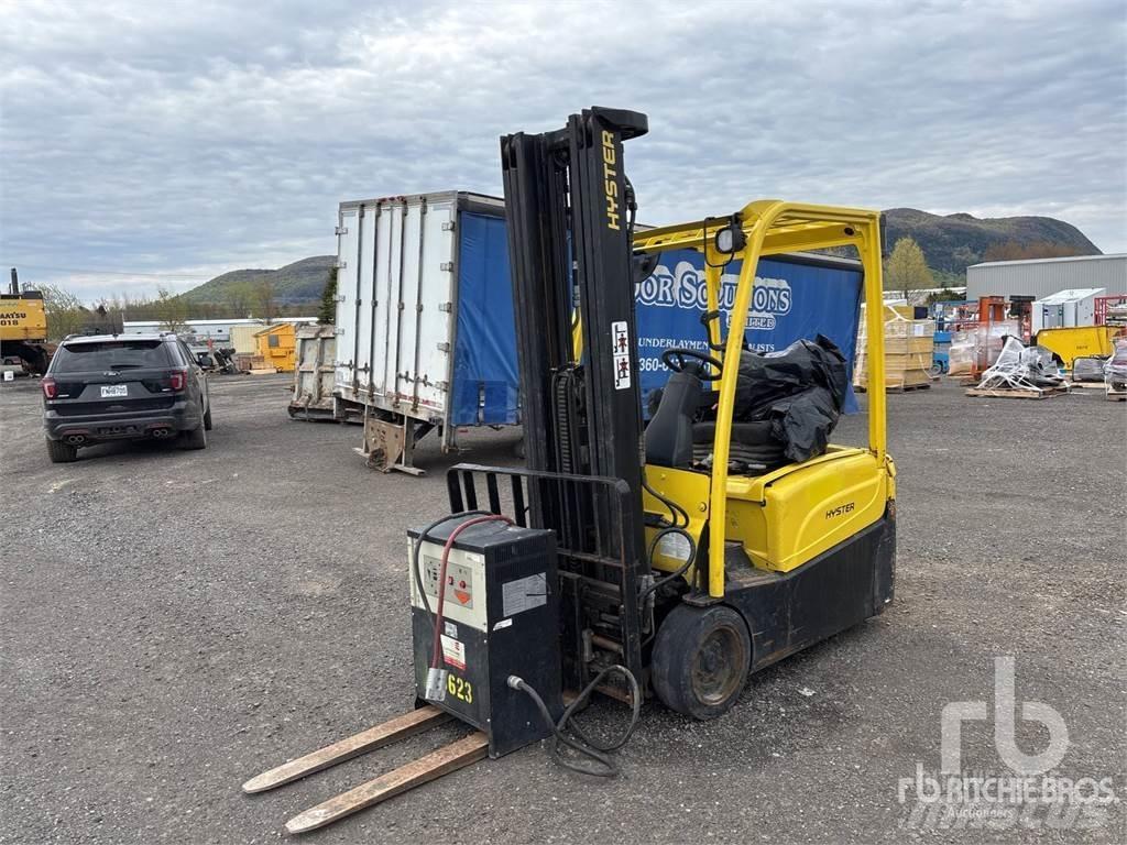 Hyster J40XNT شاحنات ذات رافعات شوكية تعمل بالكهرباء