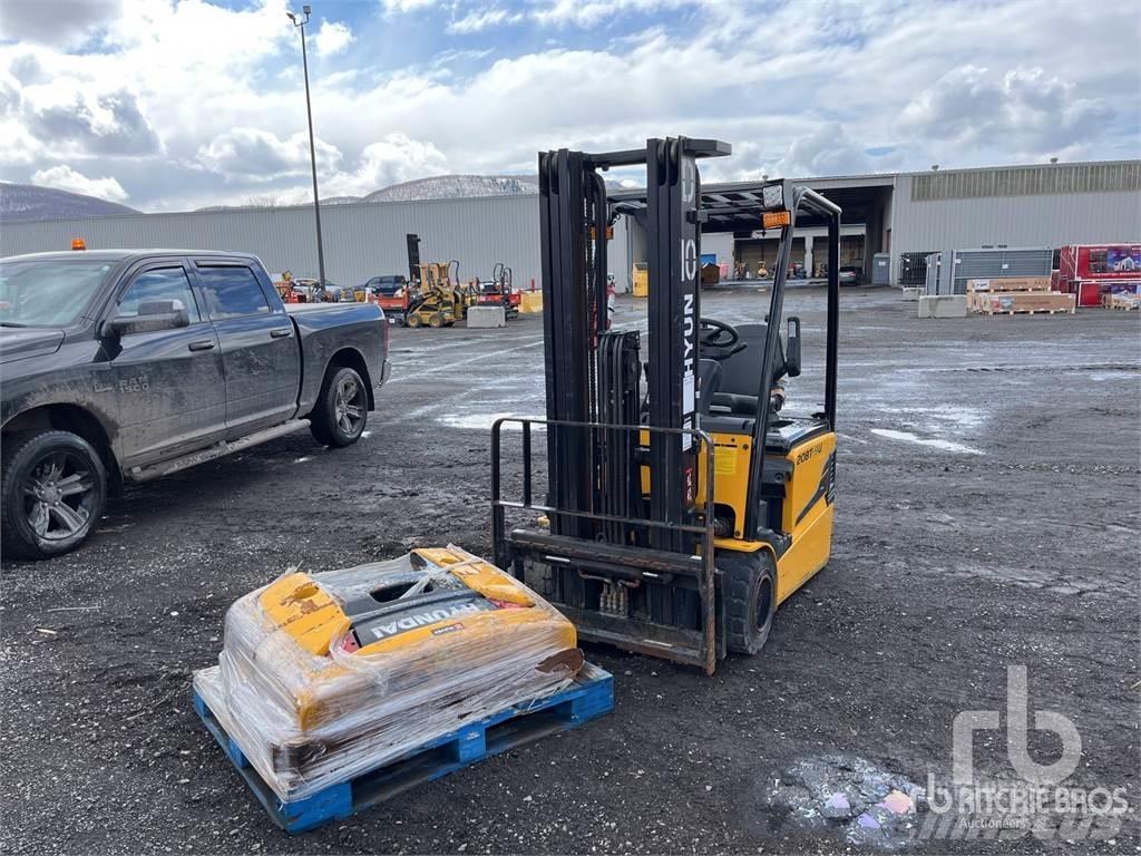 Hyundai 20BT-9U شاحنات ذات رافعات شوكية تعمل بالكهرباء