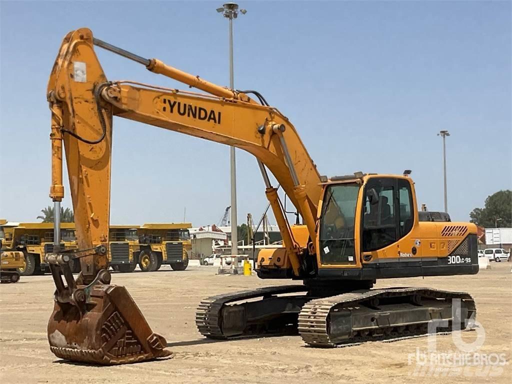 Hyundai 300LC حفارات زحافة
