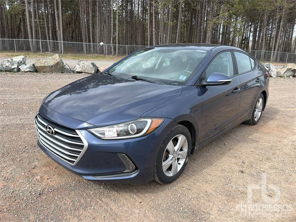 Hyundai ELANTRA سيارات