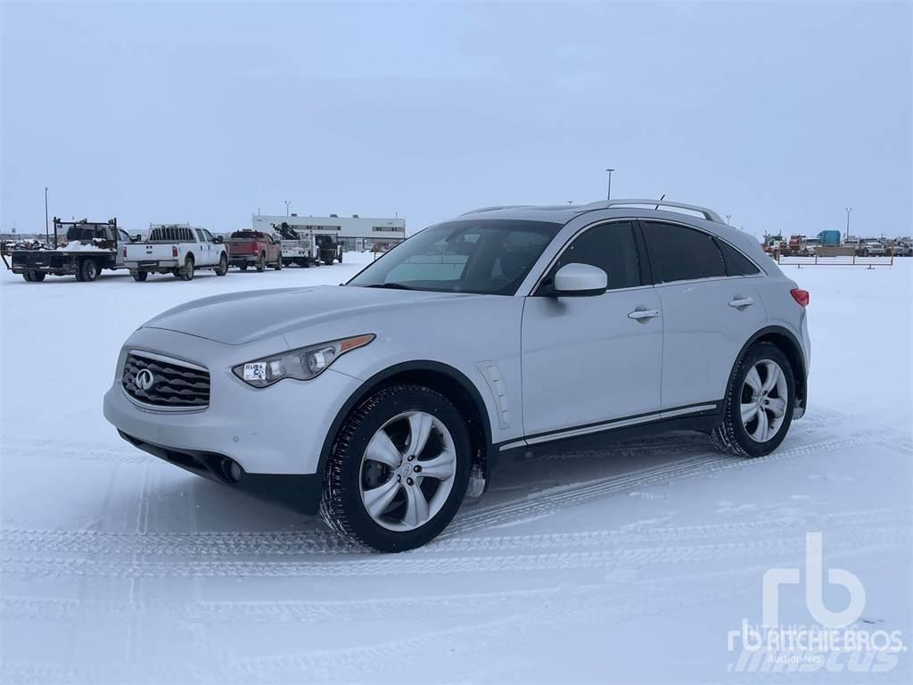 Infiniti FX35 شاحنات خفيفة/مفصلية الجوانب