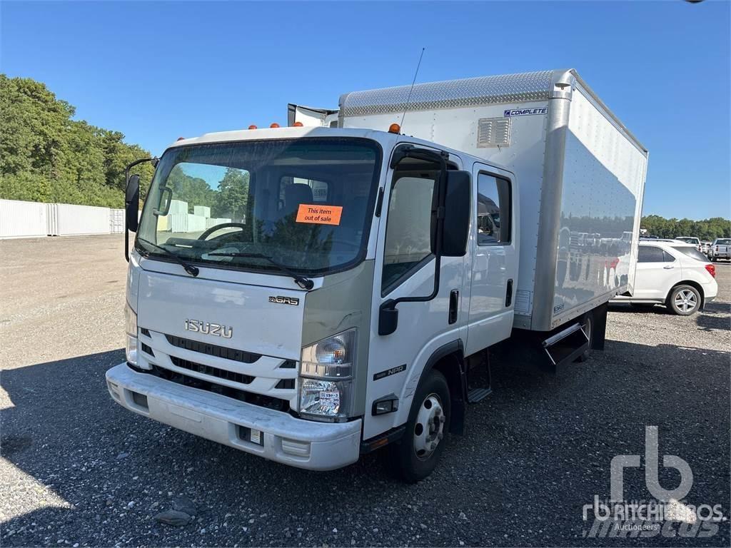 Isuzu NPR شاحنة مقفلة