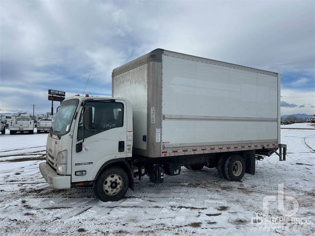 Isuzu NPR شاحنة مقفلة