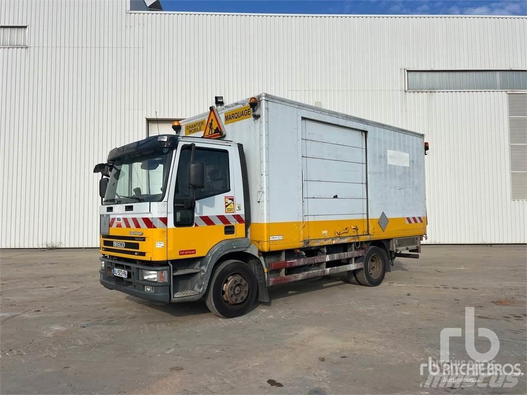 Iveco 120E24 شاحنة مقفلة