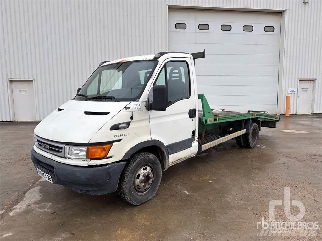 Iveco 35C14HPI شاحنات بدرجة حرارة قابلة للضبط