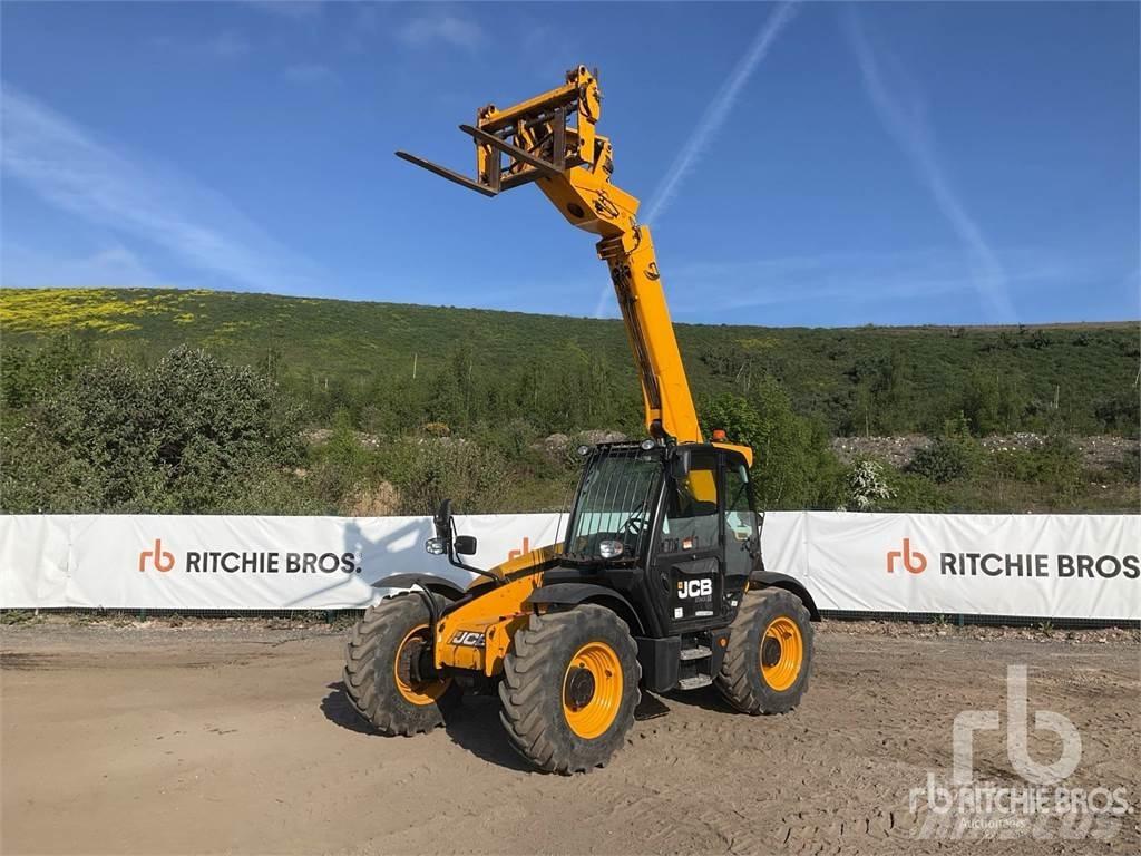 JCB 531-70 مناولات متداخلة