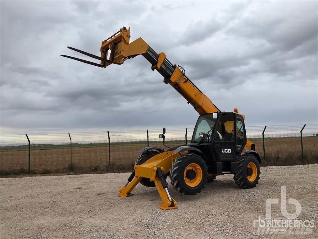 JCB 535V125 مناولات متداخلة