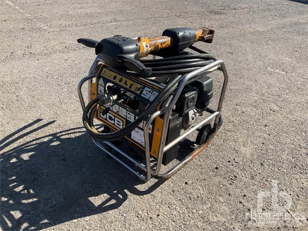 JCB BEAVER أخرى