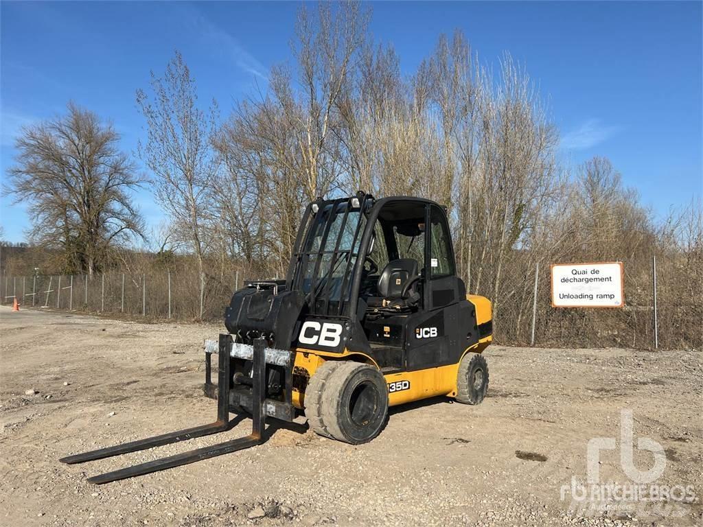 JCB TLT35D مناولات متداخلة