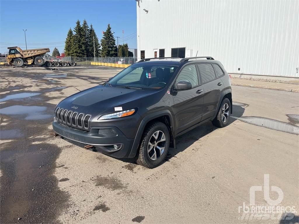 Jeep CHEROKEE شاحنات خفيفة/مفصلية الجوانب