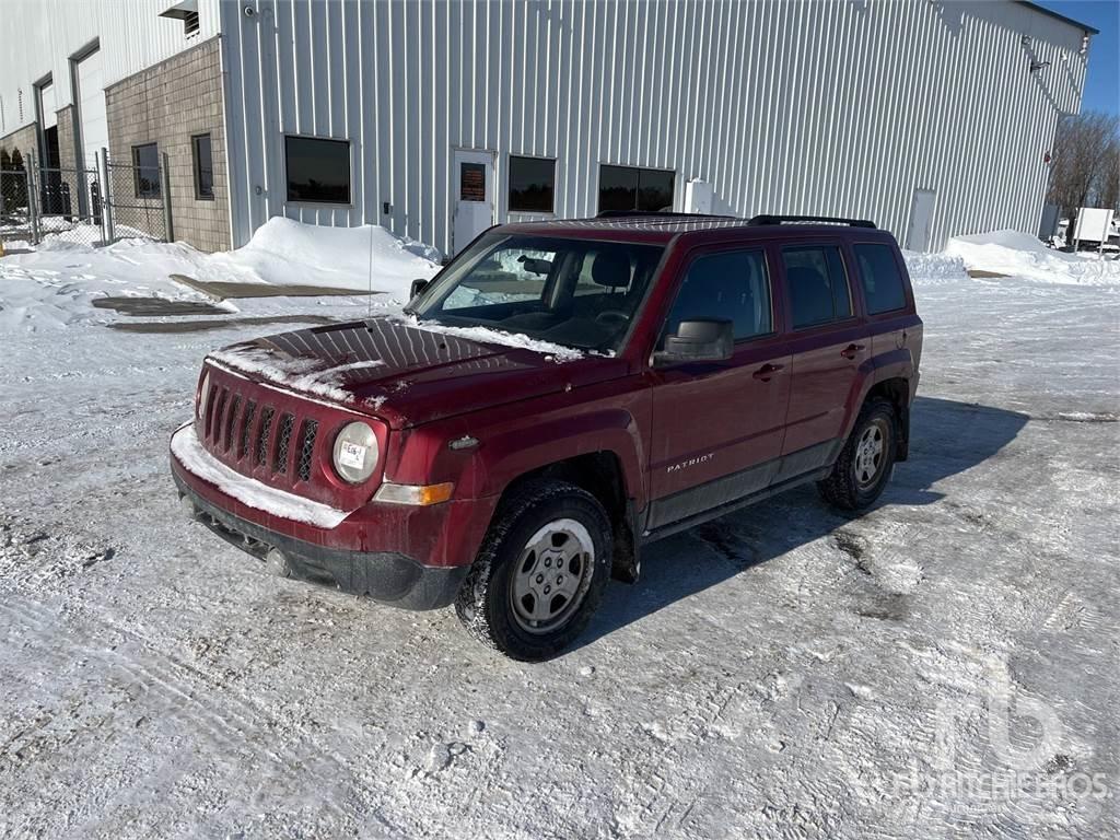 Jeep PATRIOT شاحنات خفيفة/مفصلية الجوانب