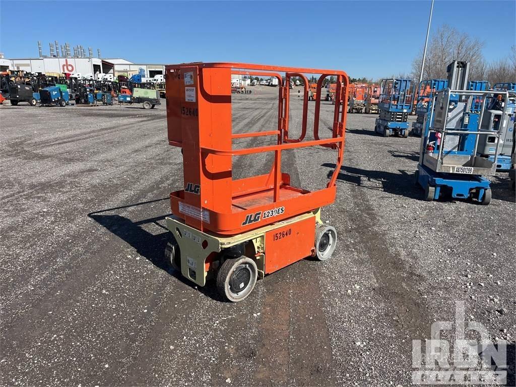 JLG 1230ES رافعات سلة مفصلية