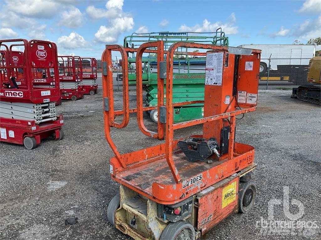 JLG 1230ES رافعات سلة مفصلية