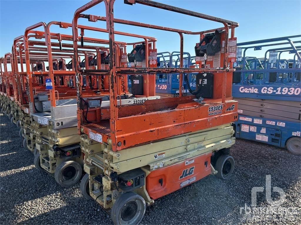 JLG 1930 ES رافعات مقصية الشكل