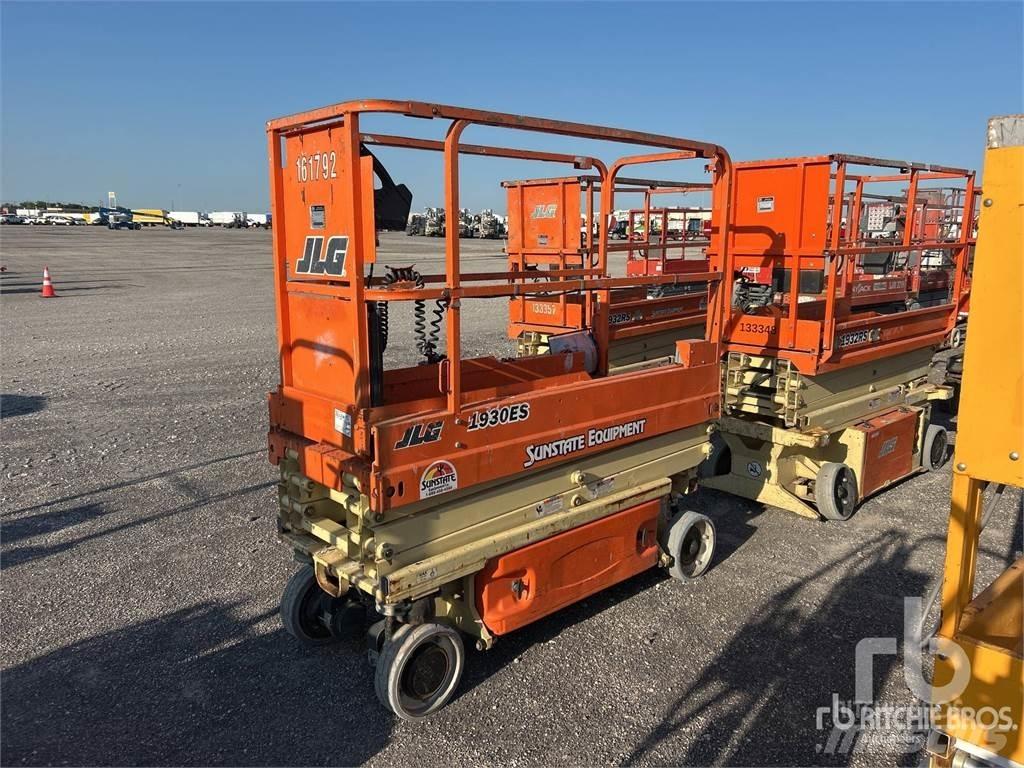 JLG 1930ES رافعات مقصية الشكل