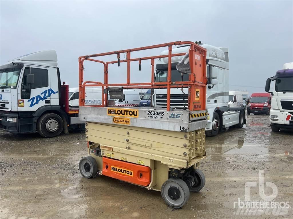 JLG 2630ES رافعات مقصية الشكل