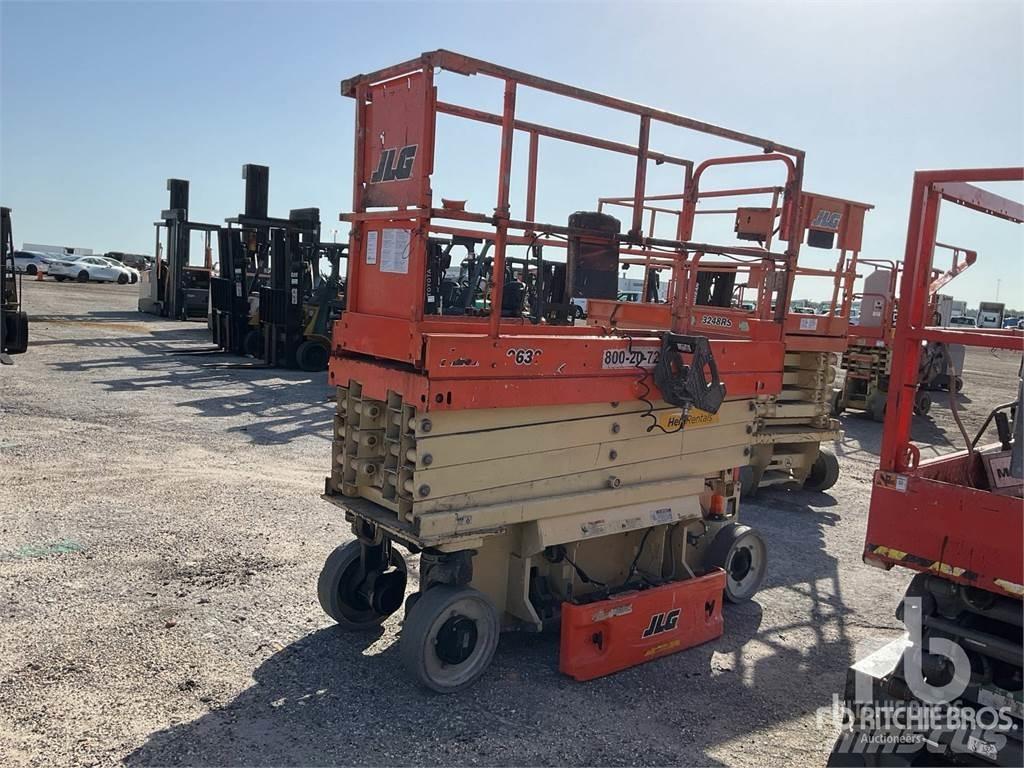 JLG 2632ES رافعات مقصية الشكل