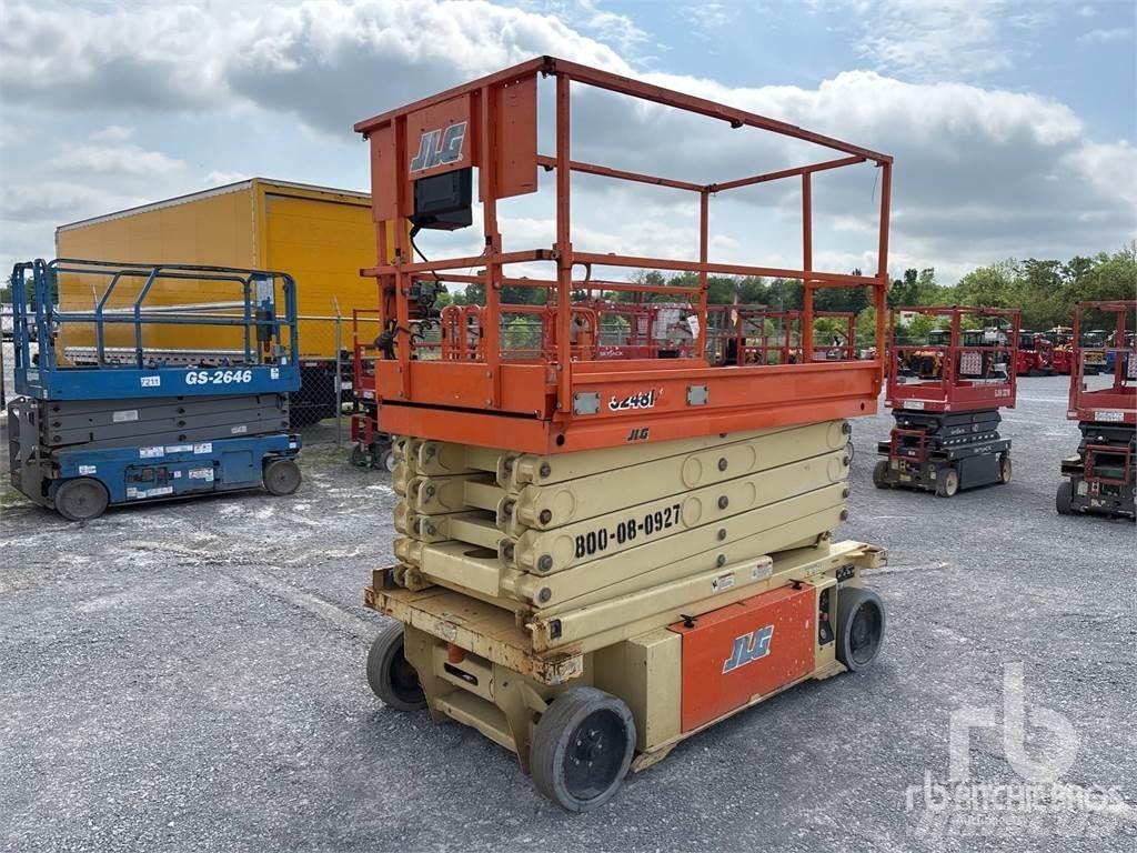JLG 3248RS رافعات مقصية الشكل