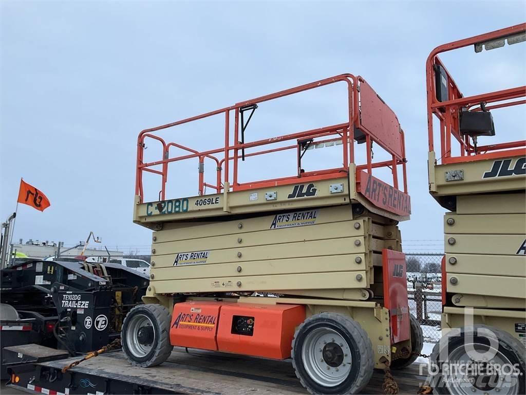 JLG 4069LE رافعات مقصية الشكل