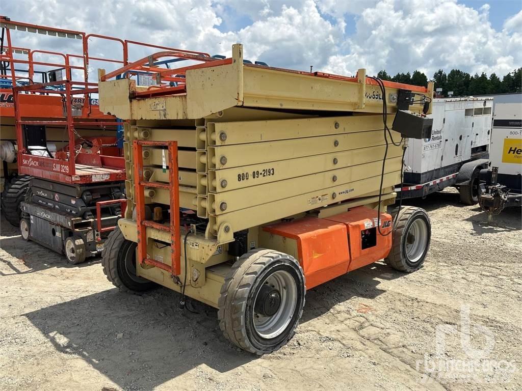 JLG 4069LE رافعات مقصية الشكل