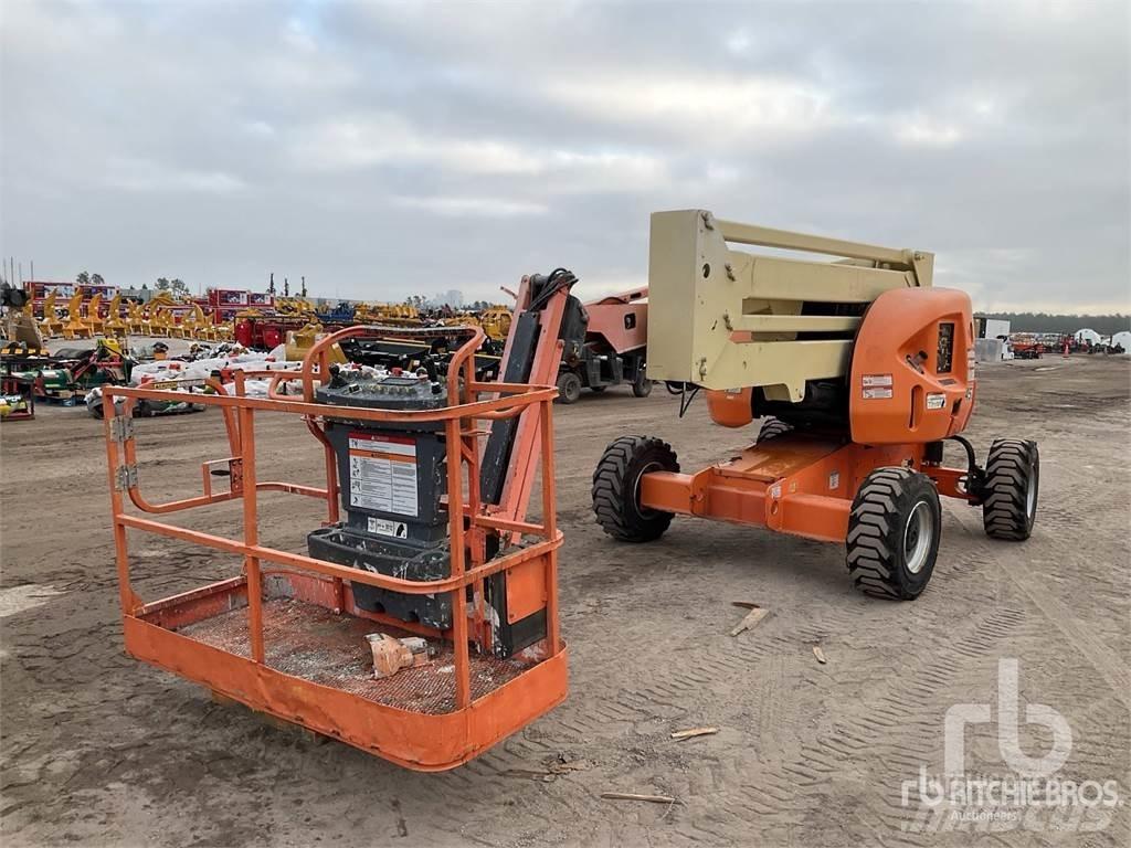 JLG 450AJ رافعات سلة مفصلية