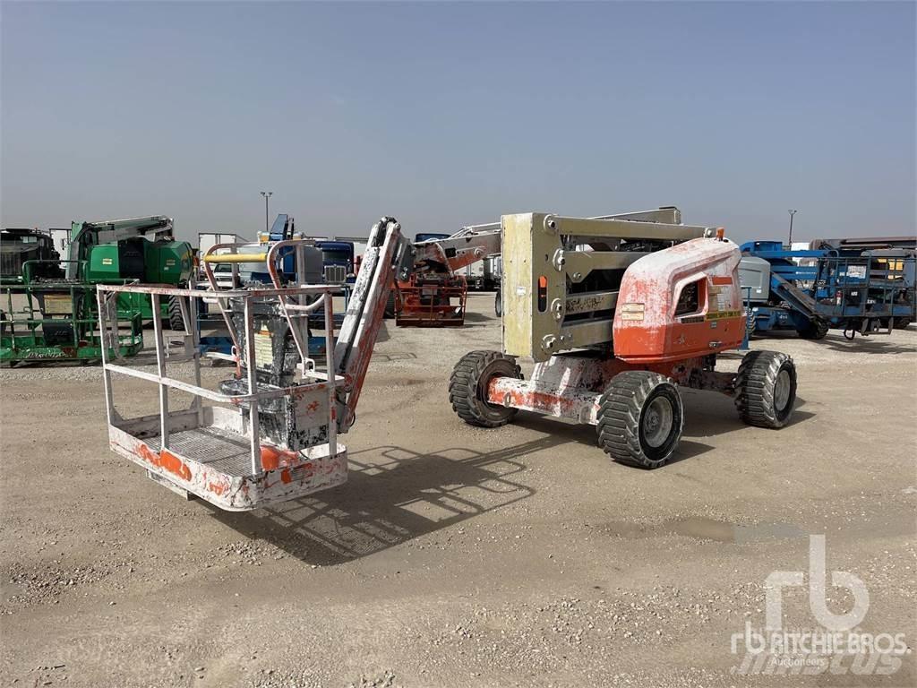 JLG 450AJ رافعات سلة مفصلية