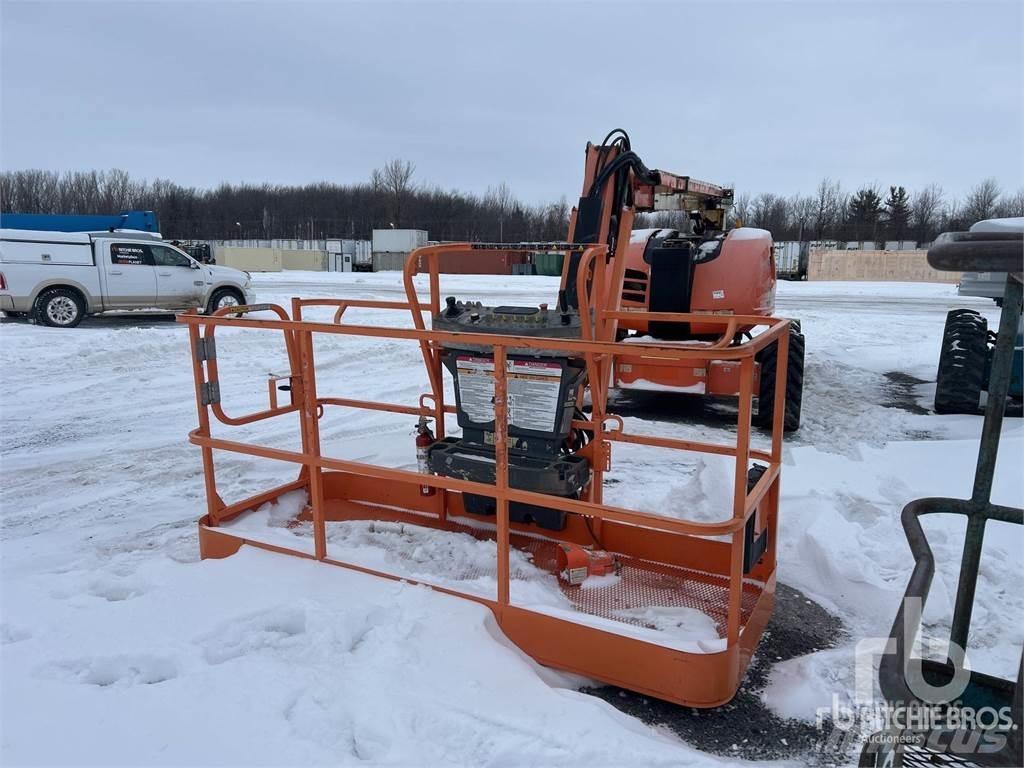 JLG 600AJ رافعات سلة مفصلية