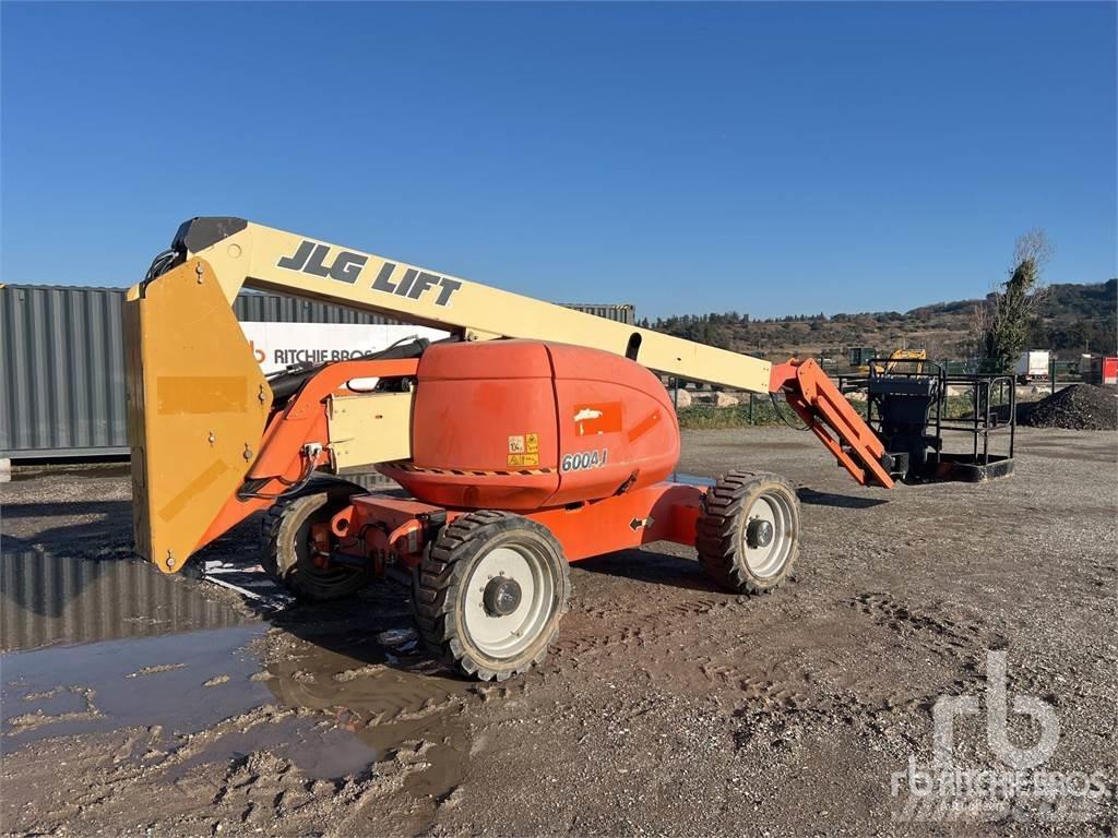 JLG 600AJ رافعات سلة مفصلية