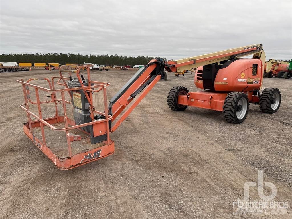 JLG 600AJ رافعات سلة مفصلية