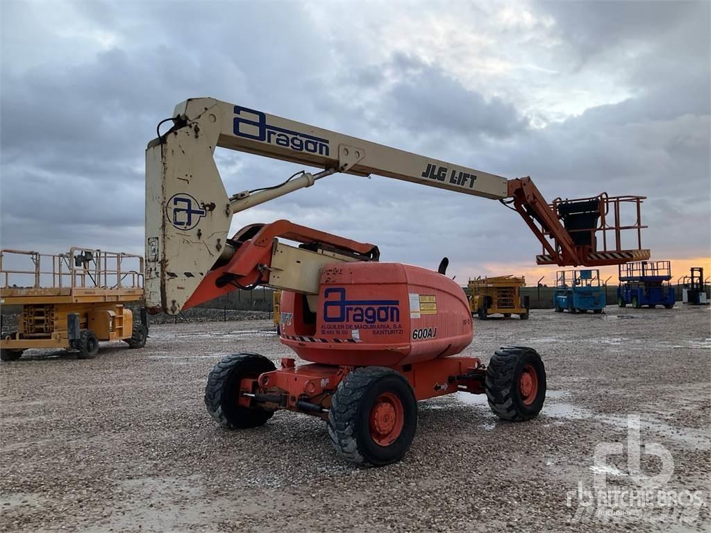 JLG 600AJ رافعات سلة مفصلية