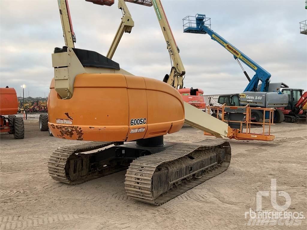 JLG 600SC رافعات سلة مفصلية