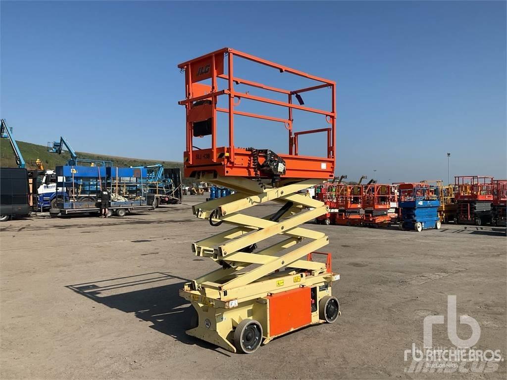 JLG 6RS رافعات مقصية الشكل