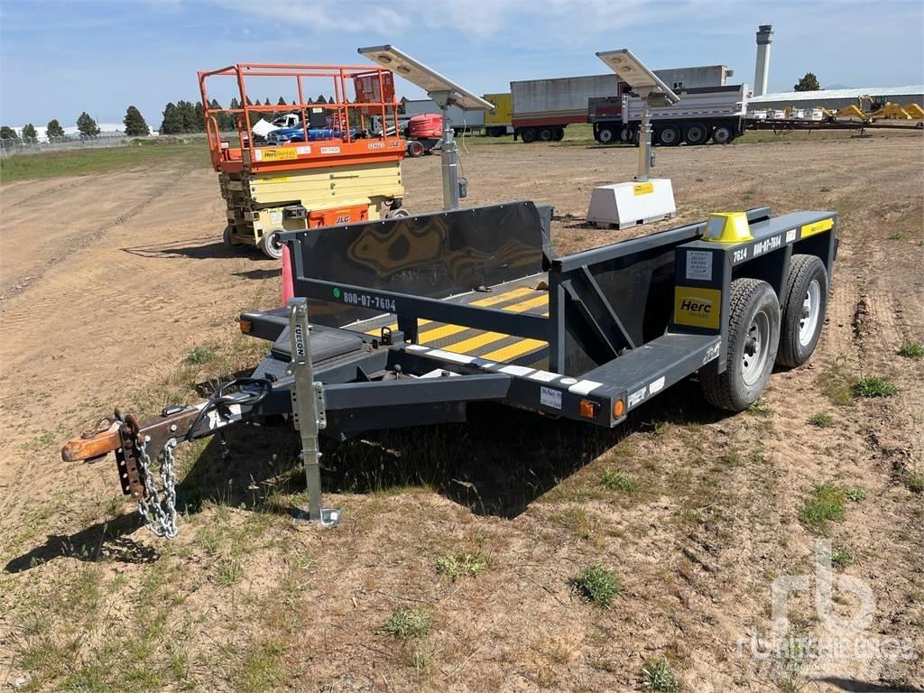 JLG 7614 لوادر منخفضة