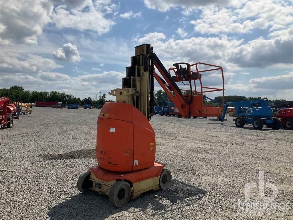 JLG T10E رافعات سلة مفصلية