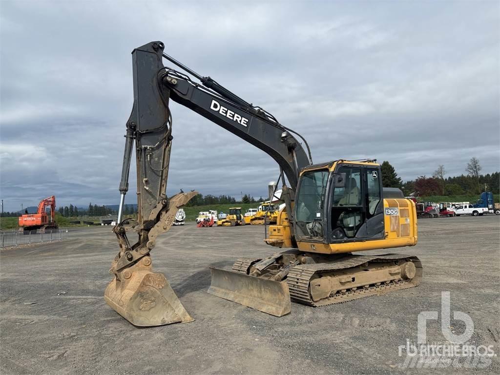 John Deere 130G حفارات زحافة