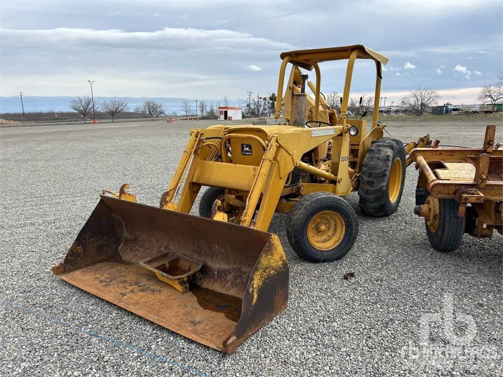 John Deere 300B لوادر ذات جرافات عكسية