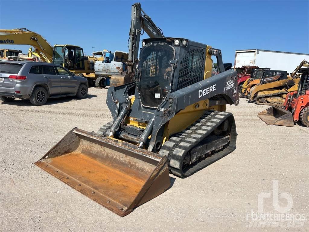 John Deere 333G لوادر انزلاقية التوجيه