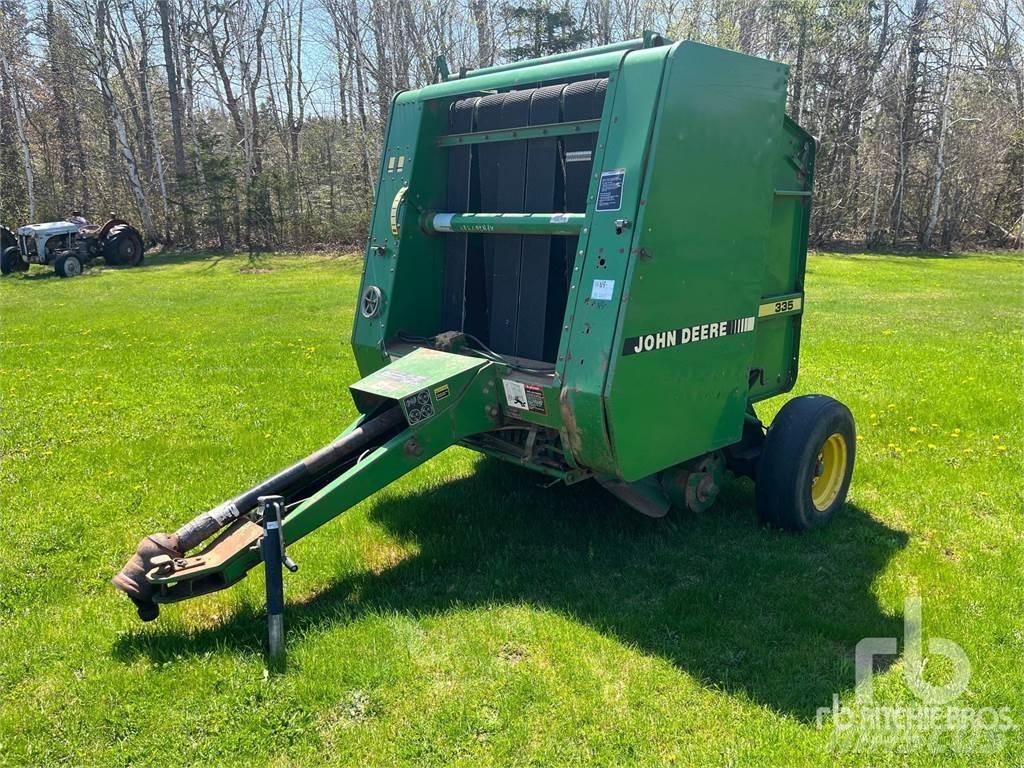 John Deere 335 محزمات مربعة