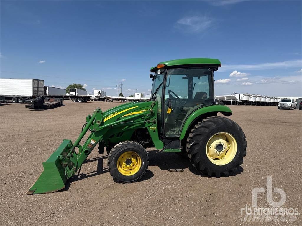 John Deere 4320 جرارات مدمجة
