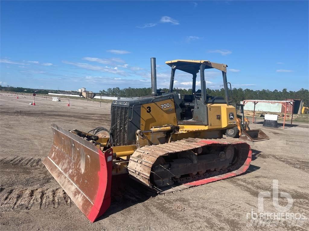 John Deere 700J بلدوزرات مجنزرة