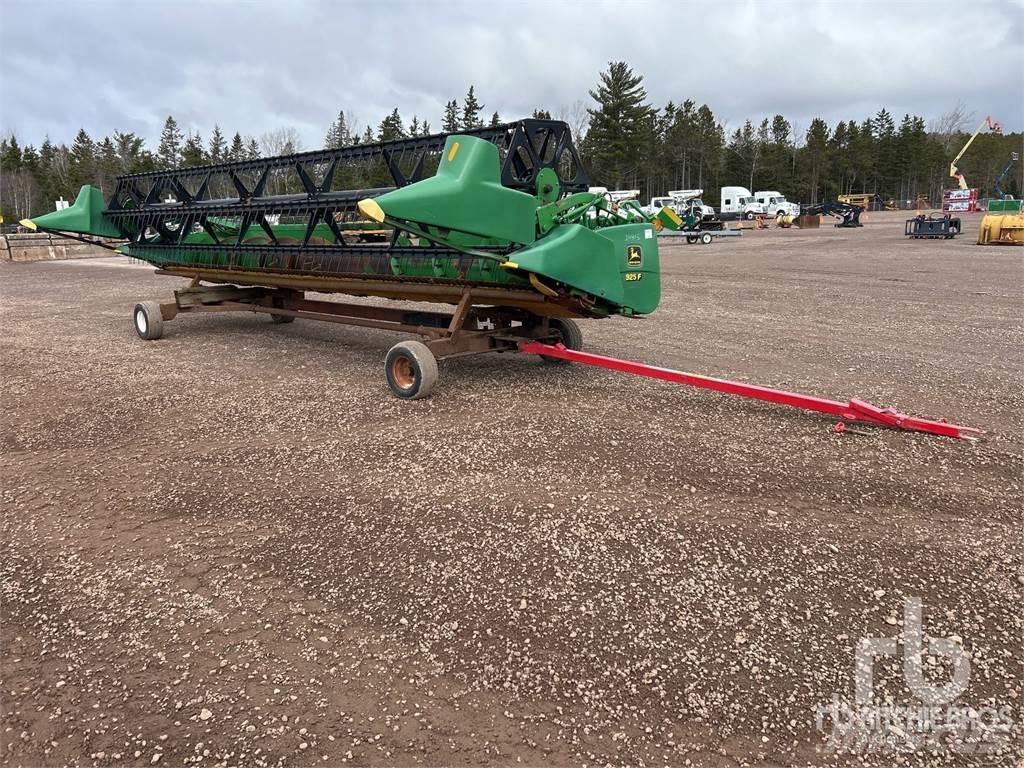 John Deere 925F رؤوس الحصادات الدراسات