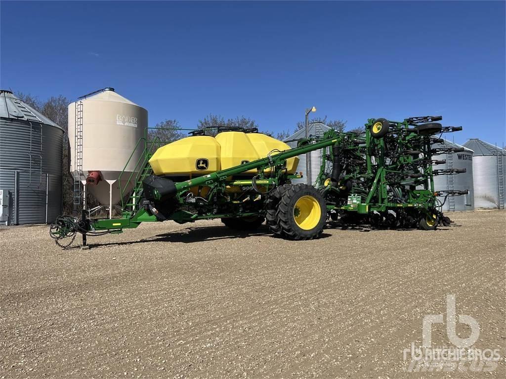 John Deere P556 مثاقيب