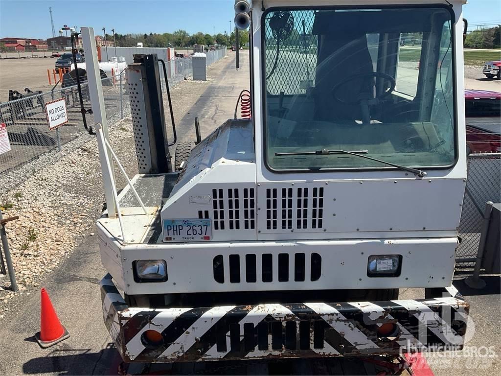 Kalmar 30 وحدات الجر
