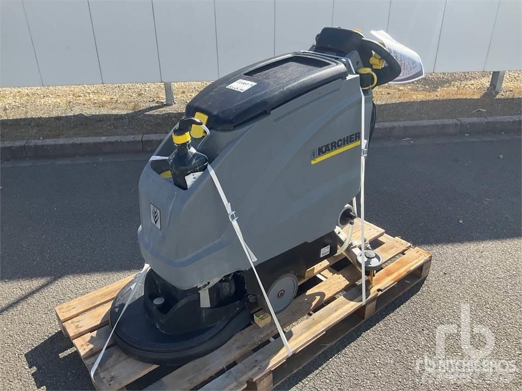 Kärcher B40 W كناسات