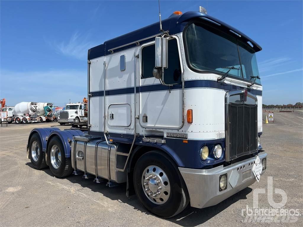 Kenworth K104 وحدات الجر